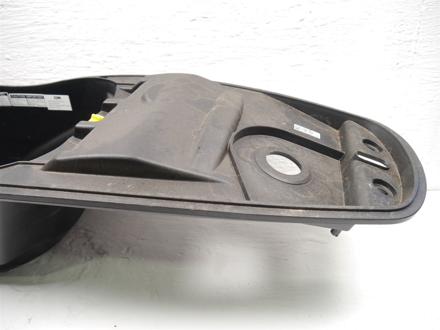 SYM JET X 125 2021-2023 UNDERSEAT STORAGE LOCKER TUB
