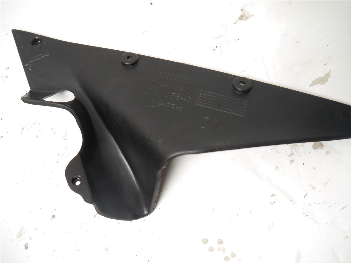 APRILIA SL1000 FALCO 1999-2005 FRONT RIGHT INNER FAIRING