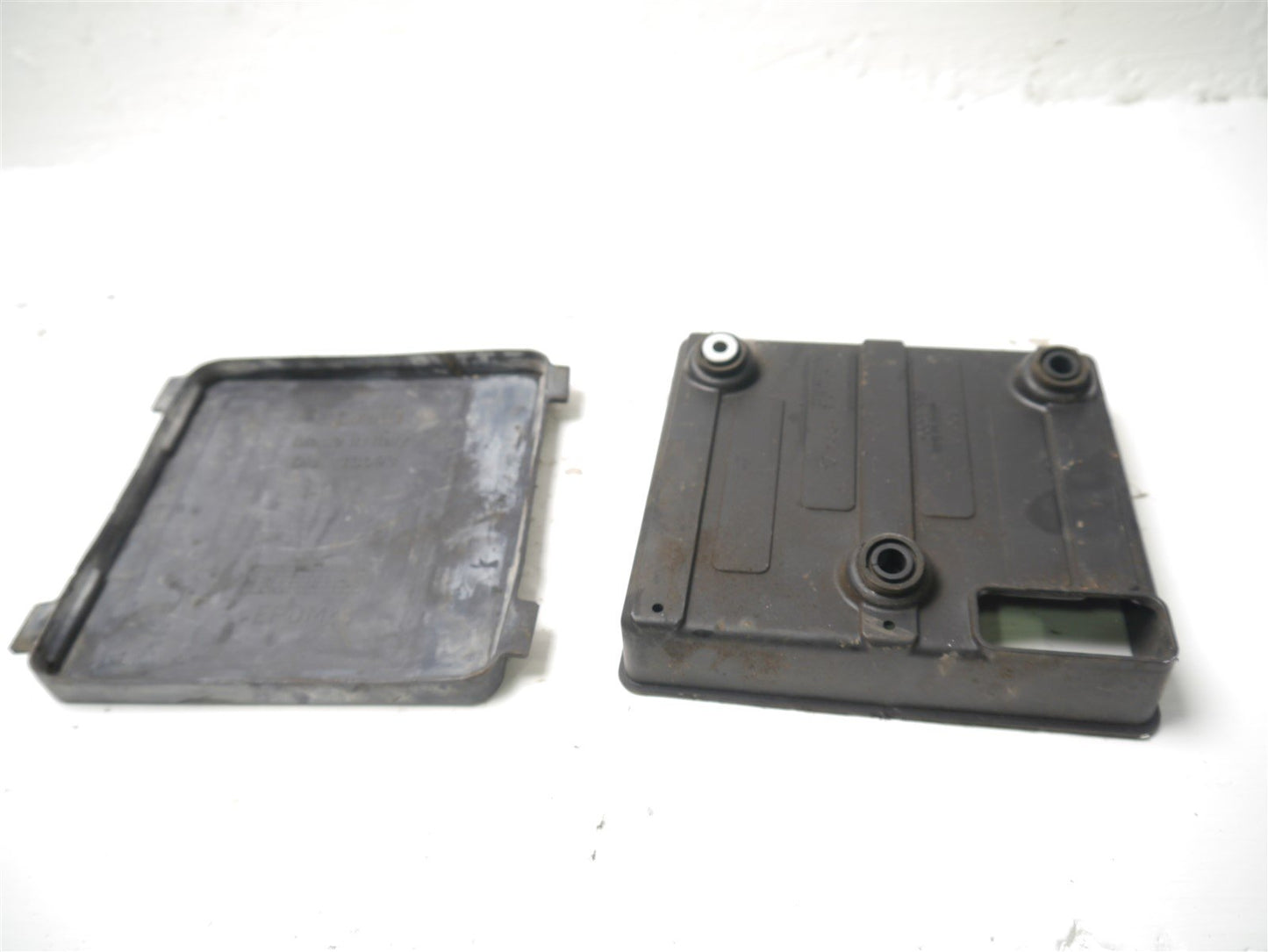 APRILIA SL1000 FALCO 1999-2005 CDI ECU TRAY & LID