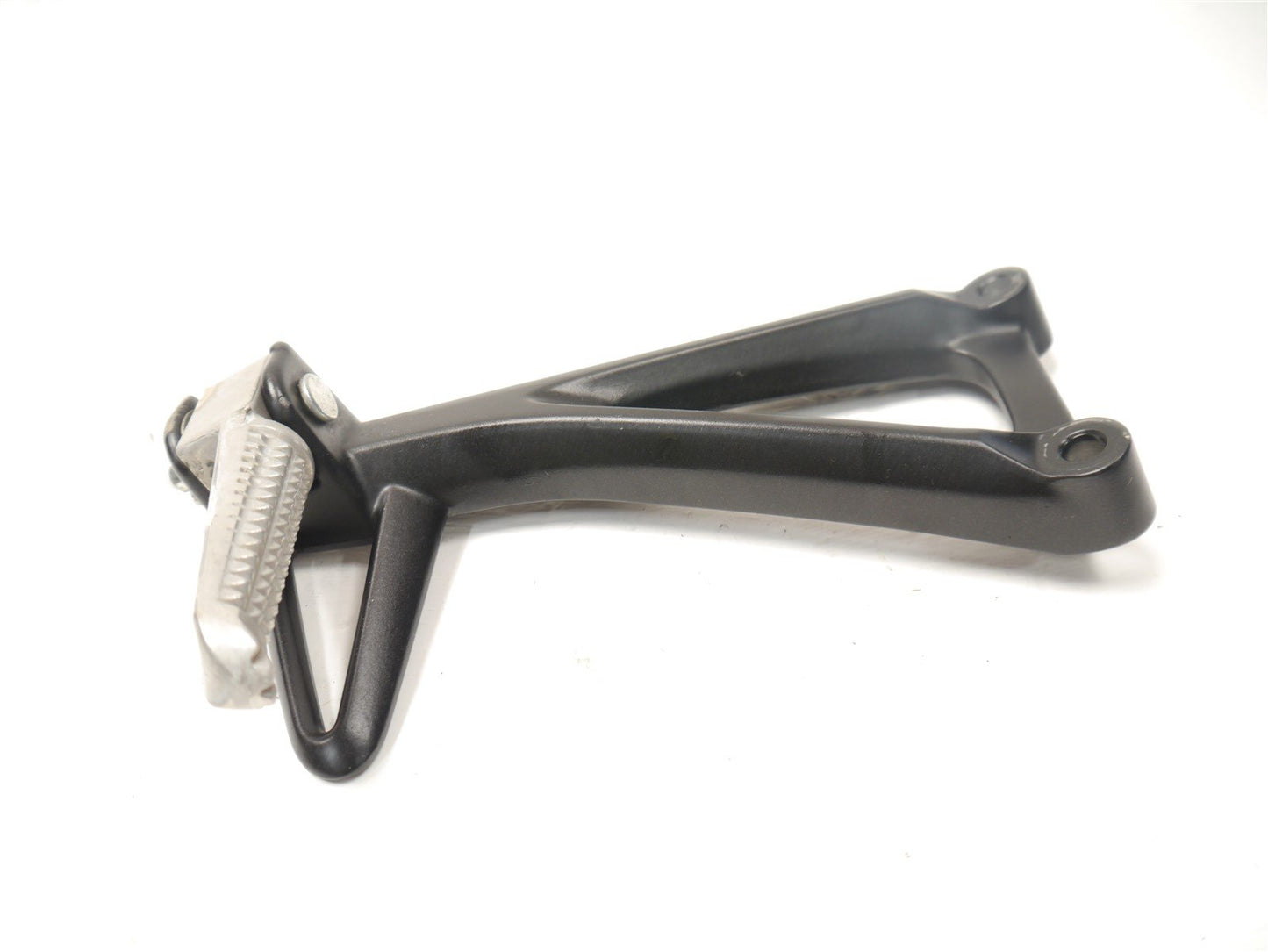 YAMAHA MT 125 2021-2023 LEFT REAR FOOTREST HANGER
