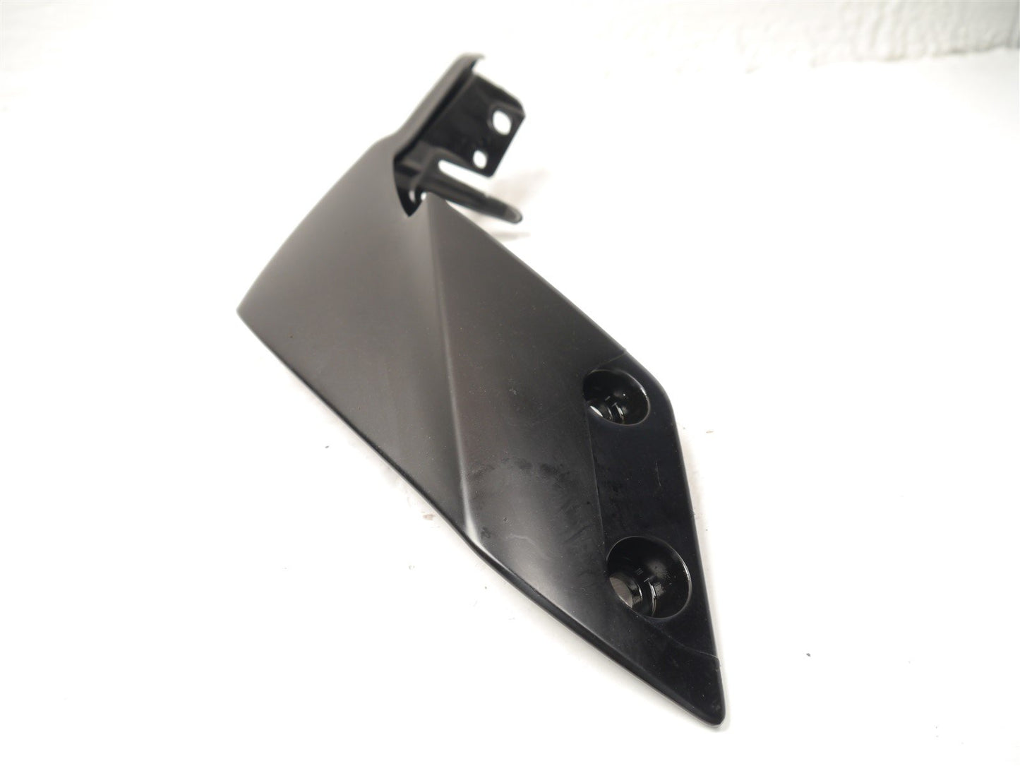 YAMAHA MT 125 2021-2023 LEFT REAR SEAT FAIRING