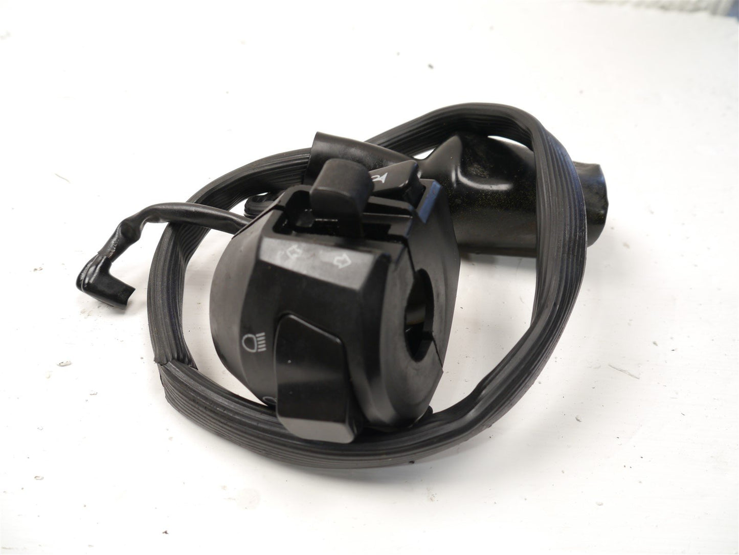 BENELLI BN 125 2021-2023 LEFT SWITCHGEAR