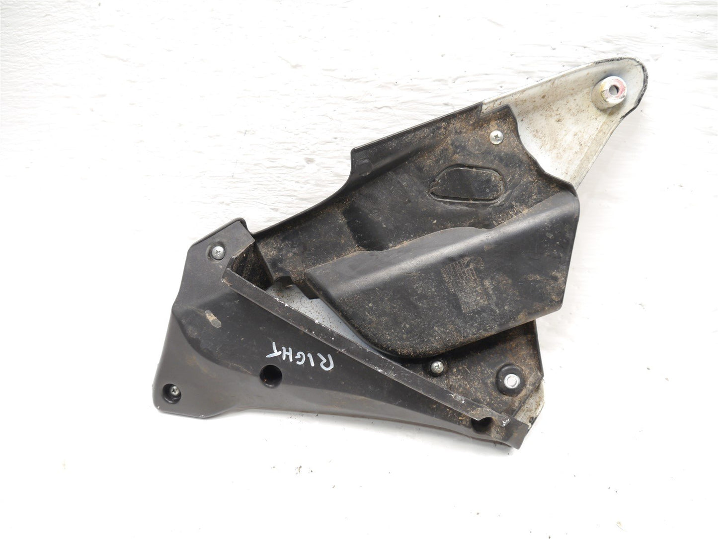 BENELLI BN 125 2021-2023 FUEL TANK FAIRINGS