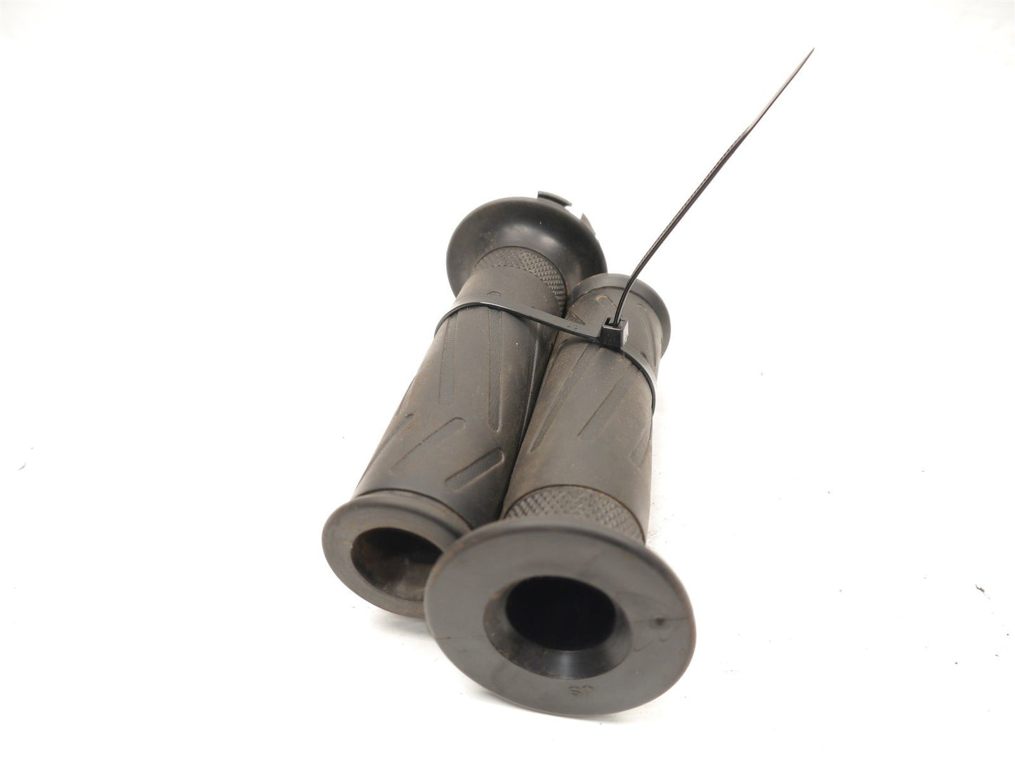 NECO ALEXONE 125 2021-2023 THROTTLE TUBE AND GRIPS