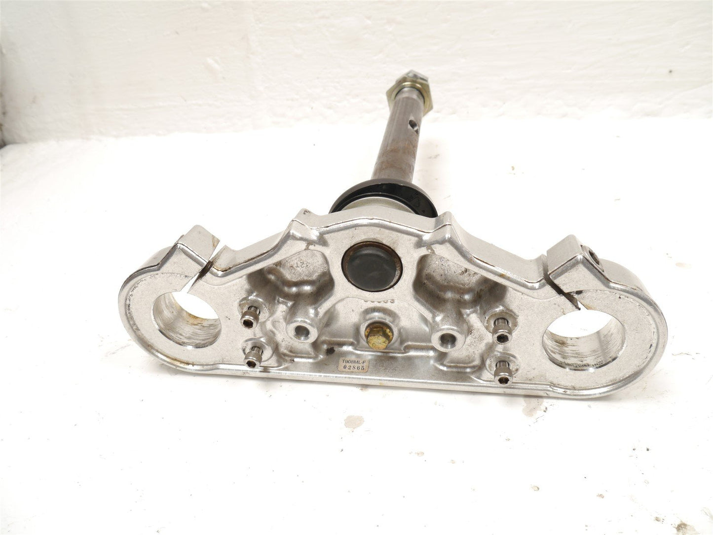 TRIUMPH SPEEDMASTER 2003-2004 BOTTOM FORK YOKE