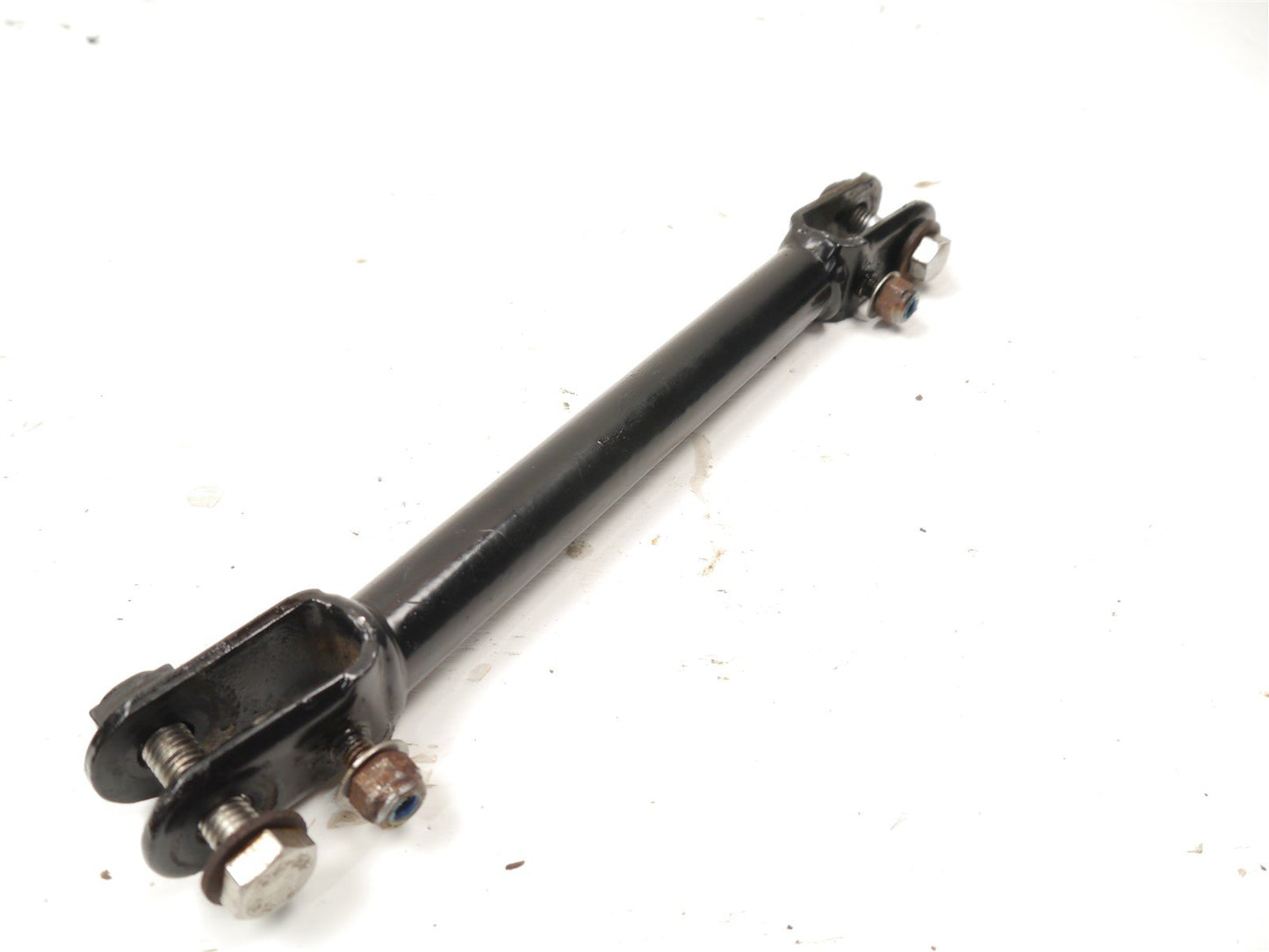 TRIUMPH THUNDERBIRD 900 1995-2004 REAR BRAKE TORQUE ARM