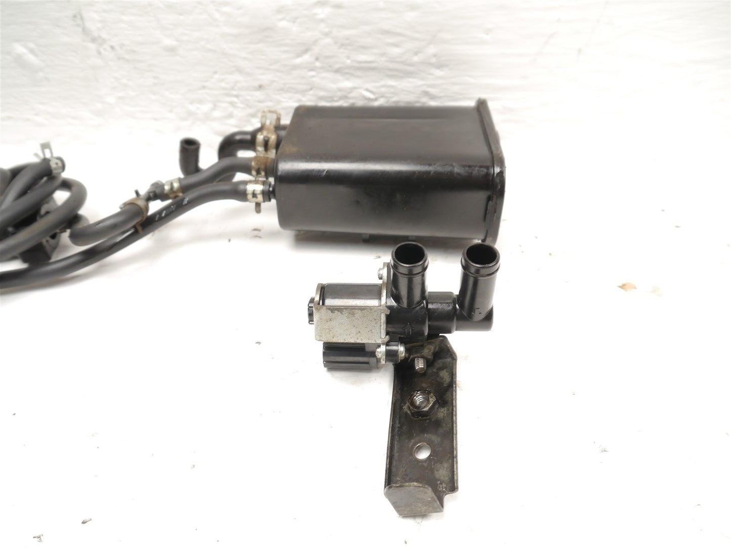 ROYAL ENFIELD HIMALAYAN 2018-2021 EVAP CAN & SOLENOID