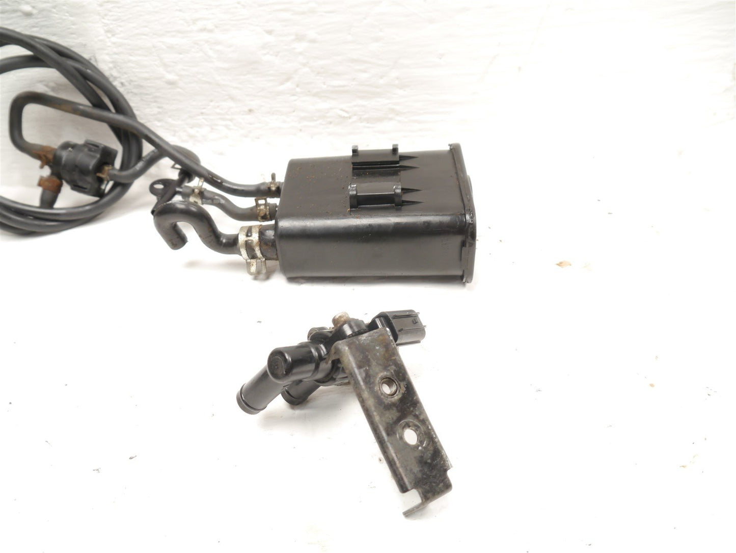 ROYAL ENFIELD HIMALAYAN 2018-2021 EVAP CAN & SOLENOID