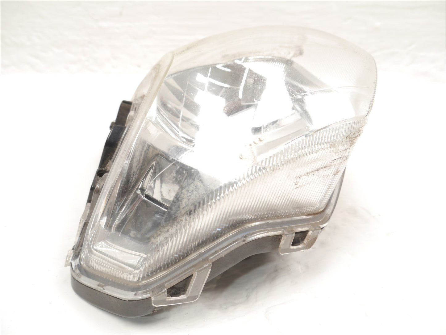 HONDA NSC110 VISION 2017-2020 HEADLIGHT *DAMAGED*