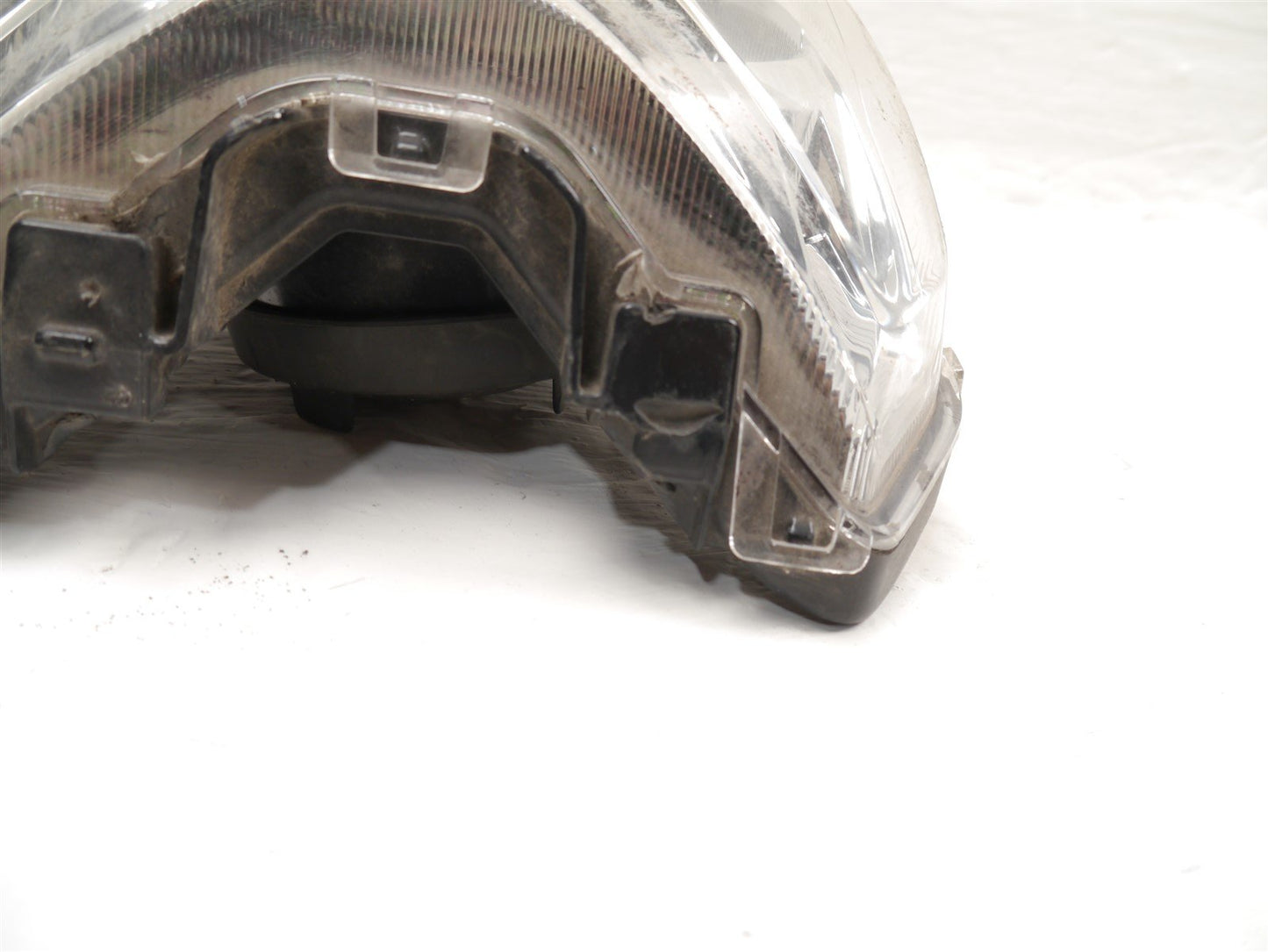 HONDA NSC110 VISION 2017-2020 HEADLIGHT *DAMAGED*