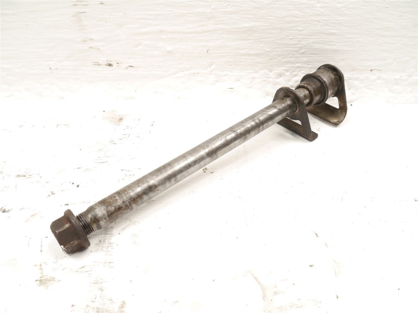 SUZUKI SV650 2003-2006 REAR WHEEL SPINDLE