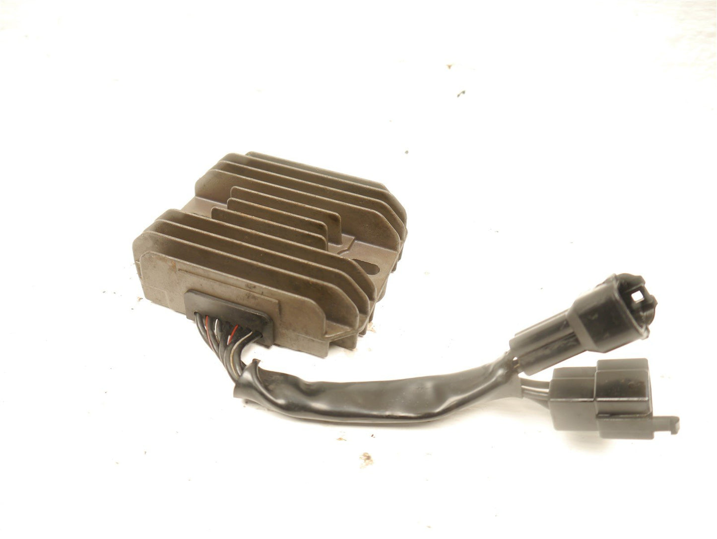 SUZUKI SV650 2003-2006 VOLTAGE REGULATOR