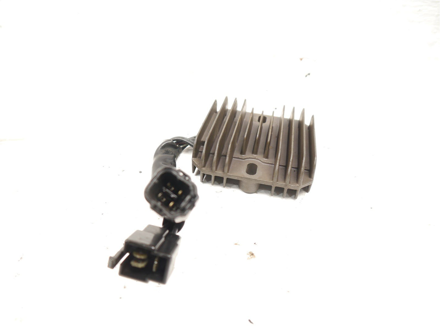 SUZUKI SV650 2003-2006 VOLTAGE REGULATOR