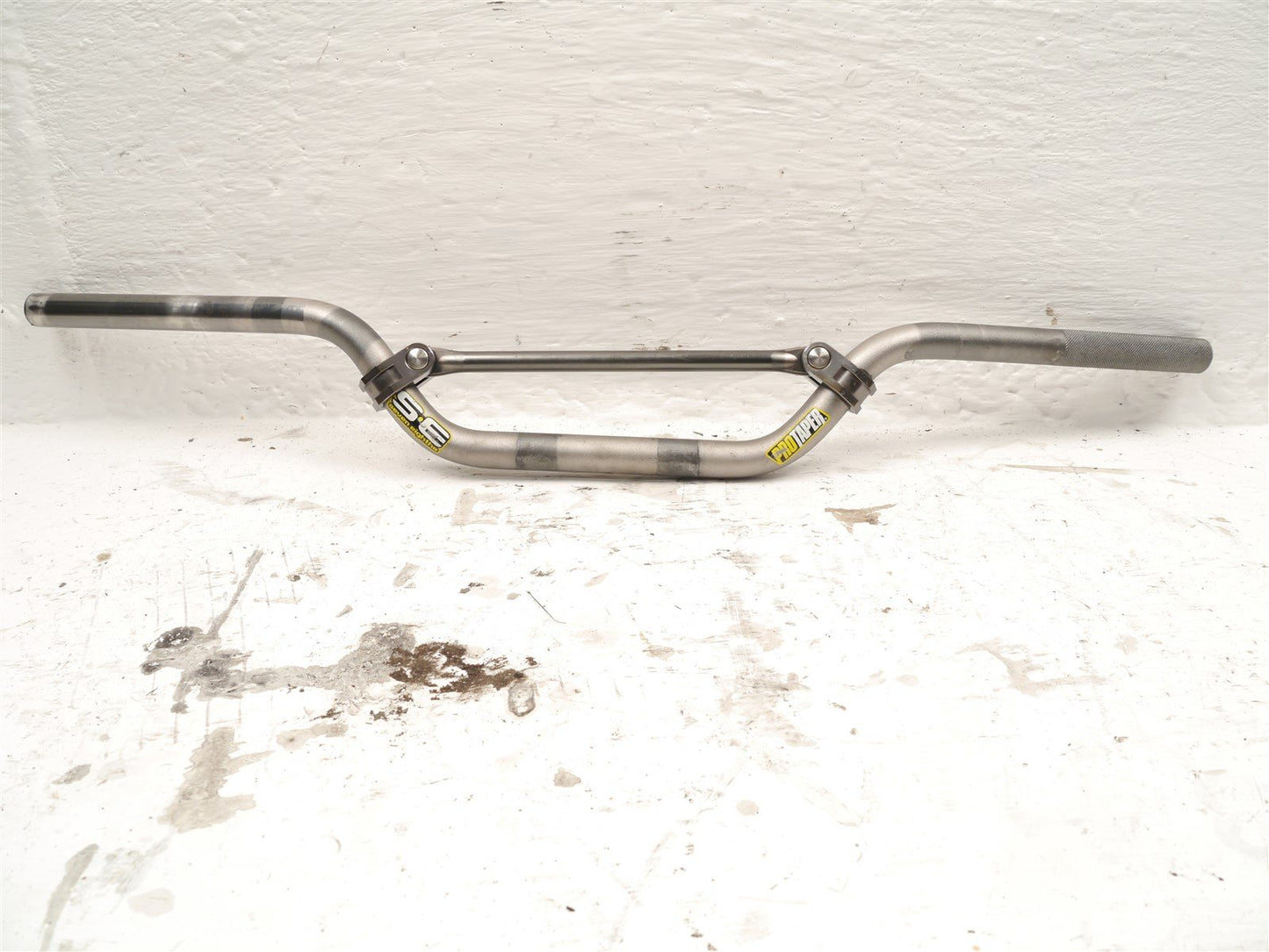 SEVEN EIGHTHS HANDLEBARS