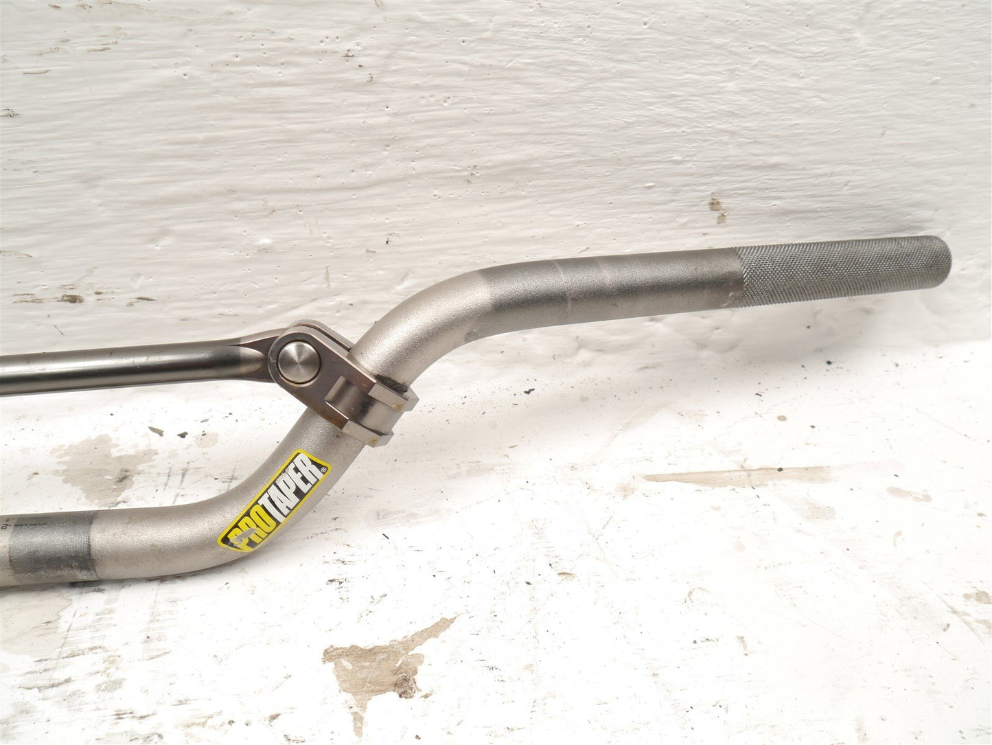 SEVEN EIGHTHS HANDLEBARS