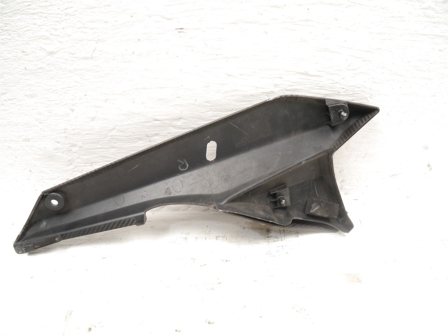 SUZUKI GSF 650 BANDIT 2005-2006 SIDE PANELS X 2 (SCRUFFY)