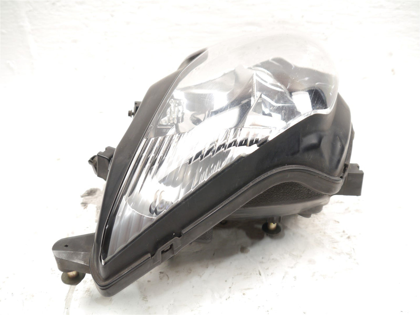 SUZUKI GSF 650 BANDIT 2005-2006 HEADLIGHT