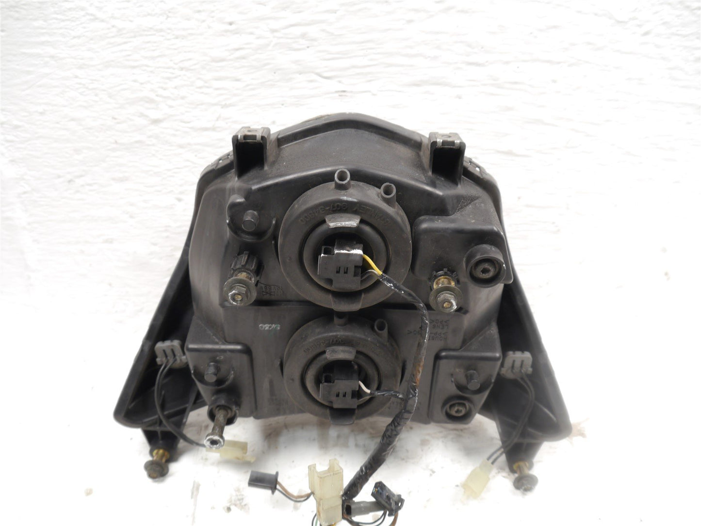 SUZUKI GSF 650 BANDIT 2005-2006 HEADLIGHT