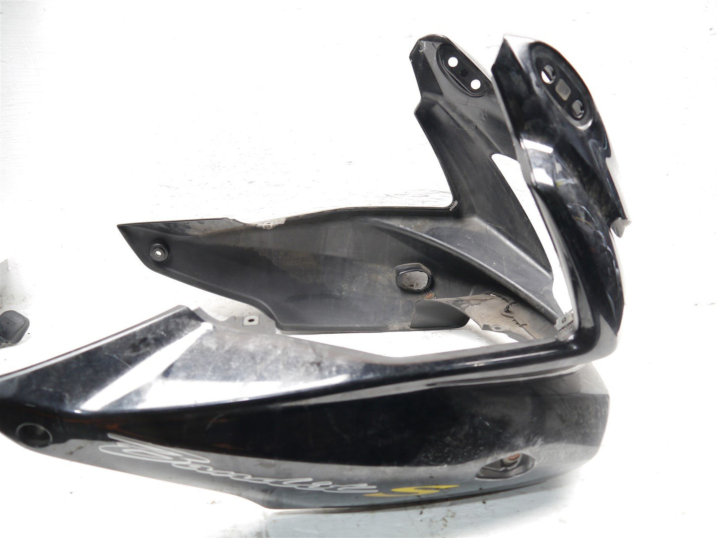 SUZUKI GSF 650 BANDIT 2005-2006 MAIN FAIRING (DAMAGED)