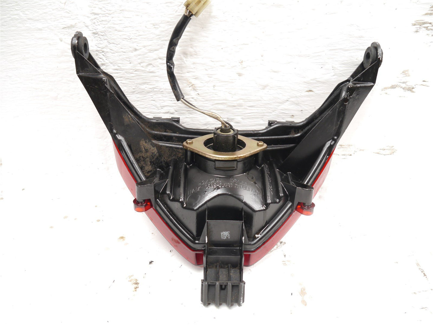 SUZUKI GSF 650 BANDIT 2005-2006 REAR LIGHT