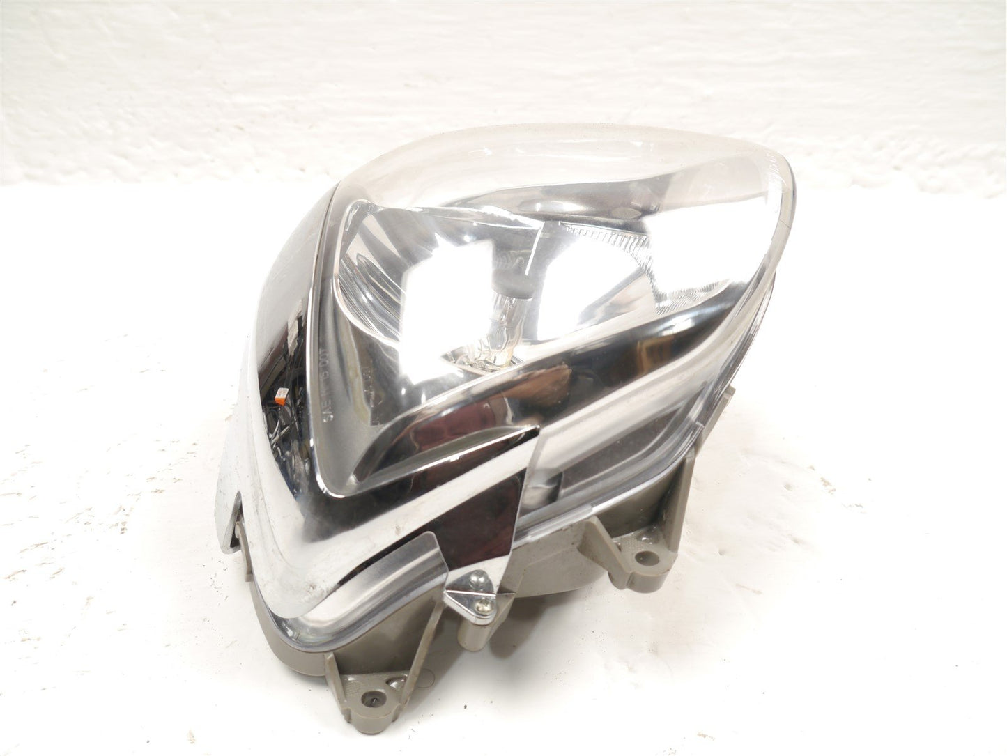 PIAGGIO LIBERTY 125 2017-2020 HEADLIGHT