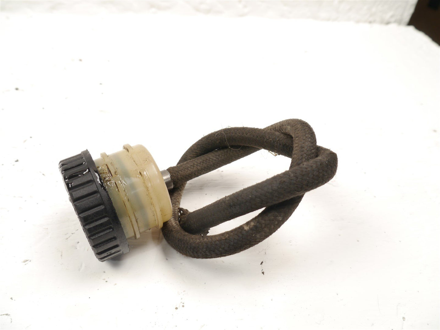 BMW K1100 RS ABS 1992-1996 REAR BRAKE FLUID RESERVOIR