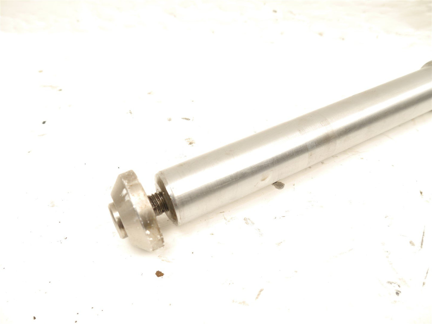 BMW K1100 RS ABS 1992-1996 FRONT WHEEL SPINDLE