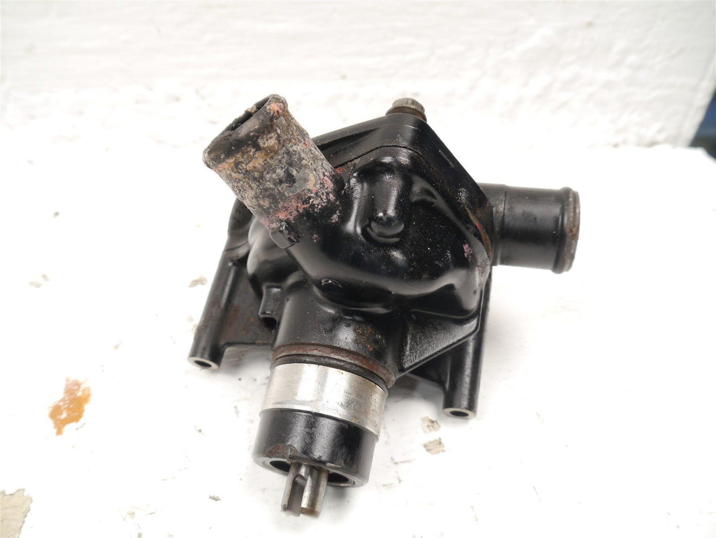 TRIUMPH SPRINT 1050 ST 2005-2007 WATER PUMP