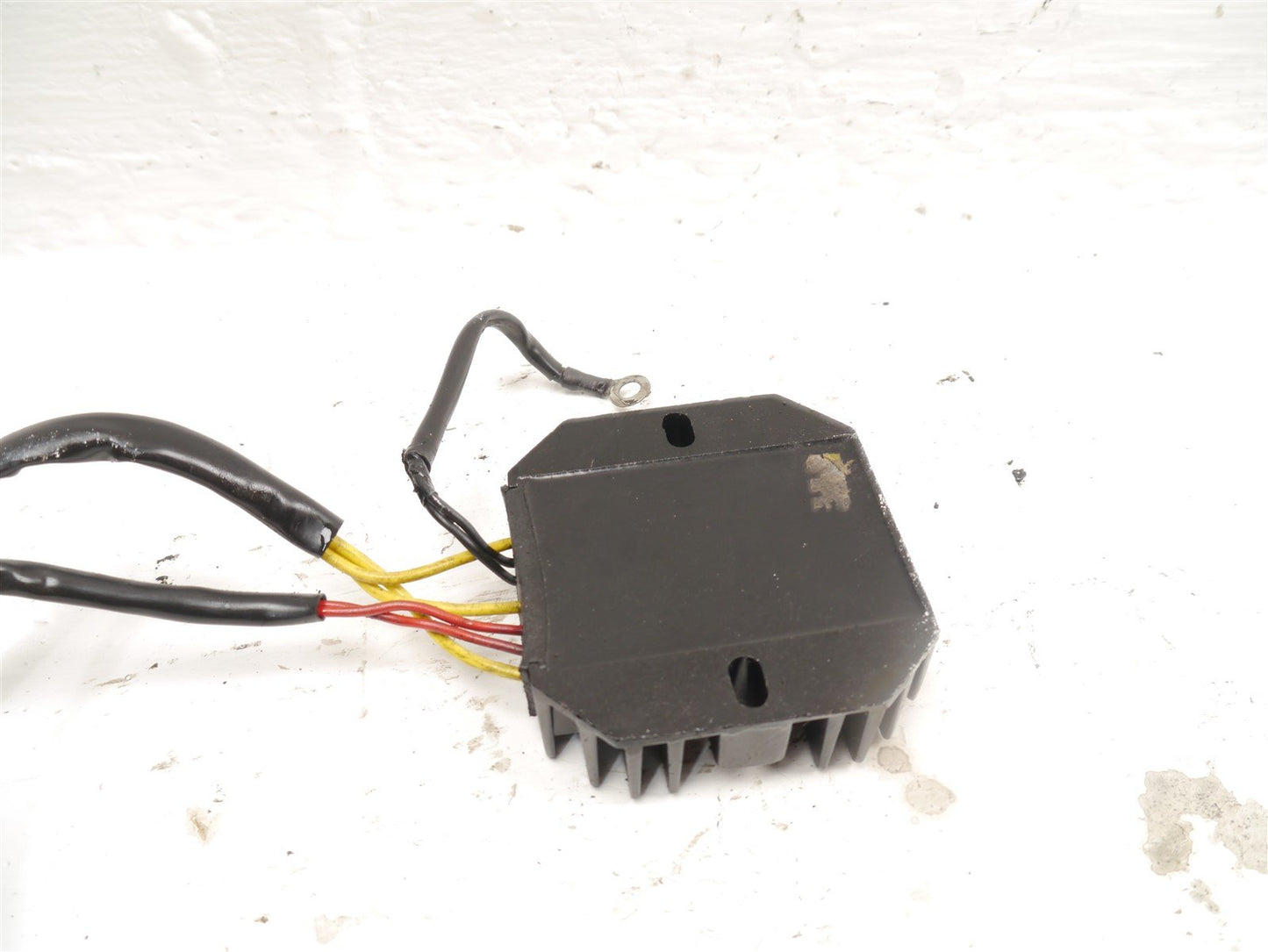 KTM RC125 2014-2016 VOLTAGE REGULATOR RECTIFIER
