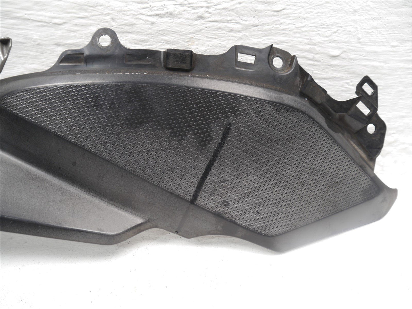 HONDA NC700 S 2012-2013 RIGHT SIDE PANEL