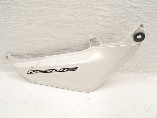 HONDA NC700 S 2012-2013 RIGHT SIDE PANEL
