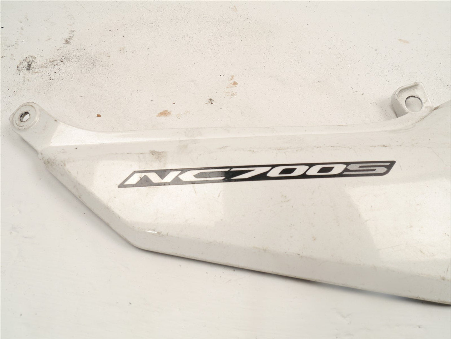 HONDA NC700 S 2012-2013 RIGHT SIDE PANEL