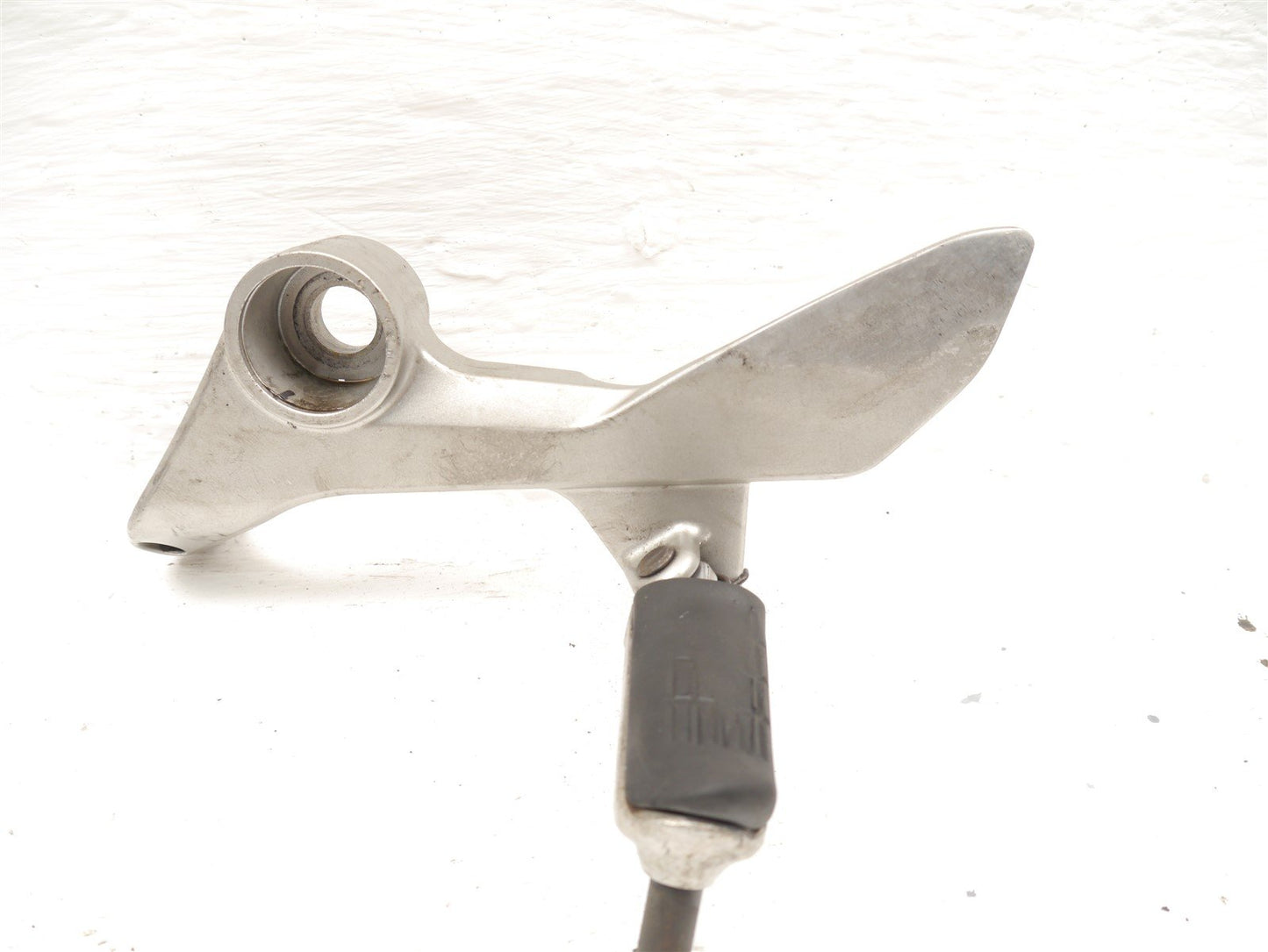 HONDA VFR800 1998-2001 FRONT LEFT FOOTREST HANGER & PEG