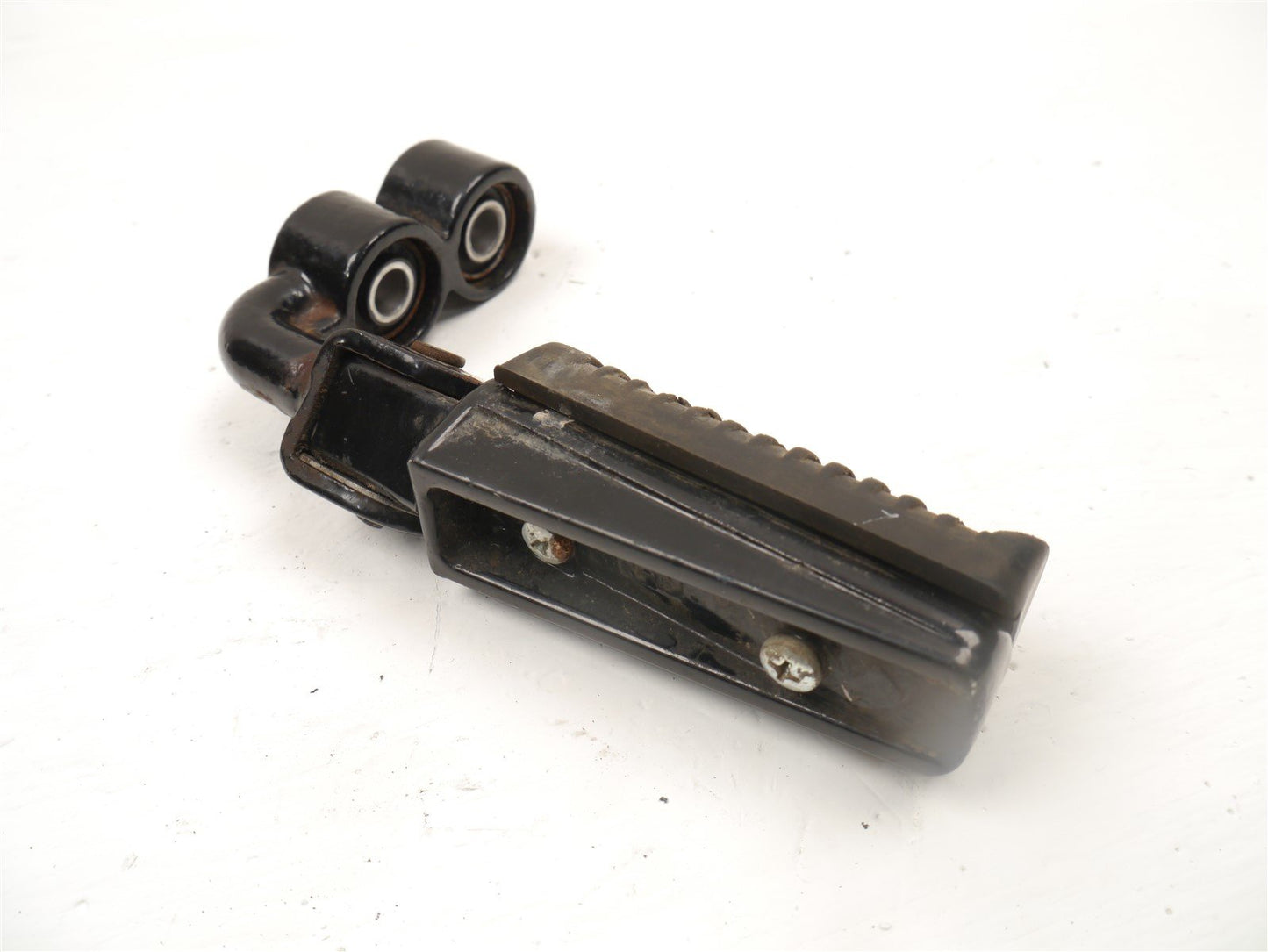 WK BIKES SCRAMBLER 50 2021-2024 FRONT LEFT FOOTREST & HANGER