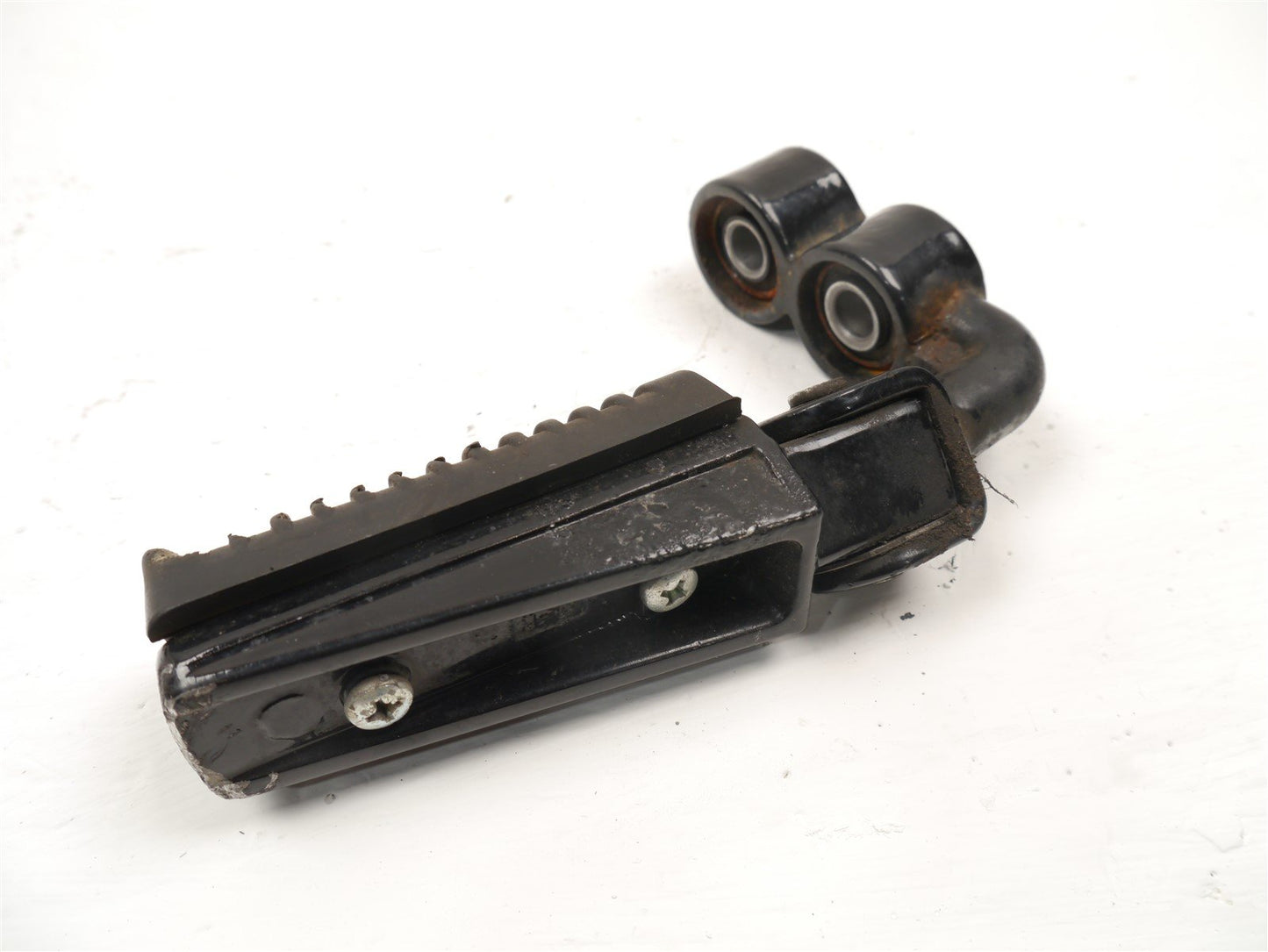 WK BIKES SCRAMBLER 50 2021-2024 FRONT RIGHT FOOTREST & HANGER