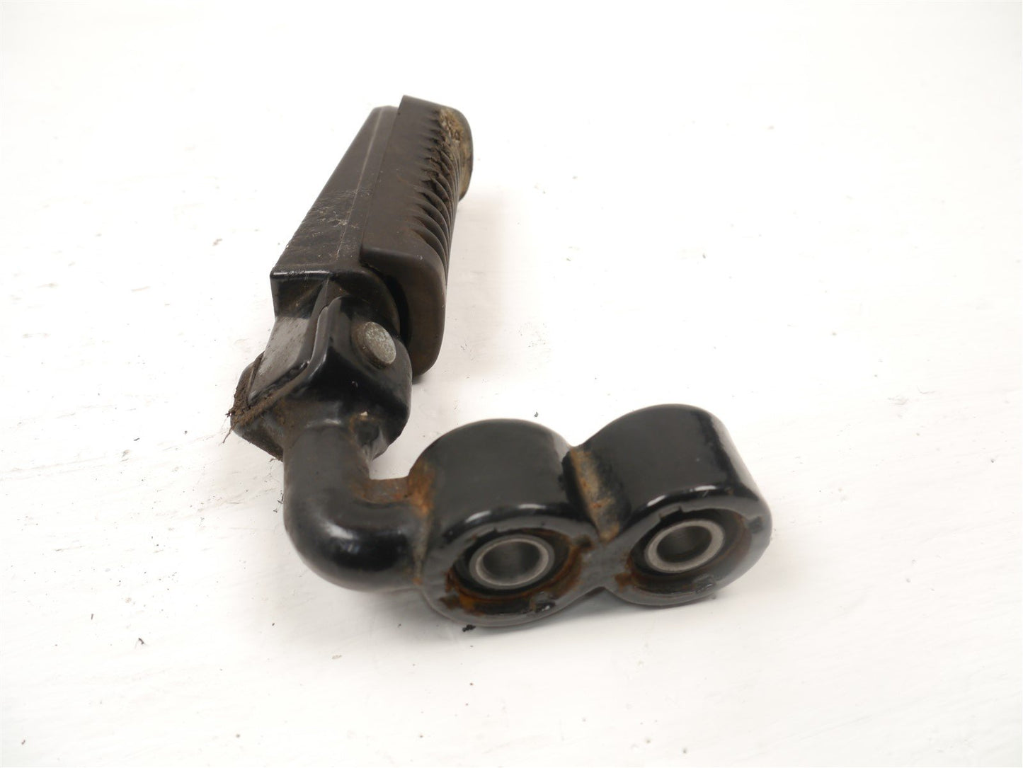 WK BIKES SCRAMBLER 50 2021-2024 FRONT RIGHT FOOTREST & HANGER