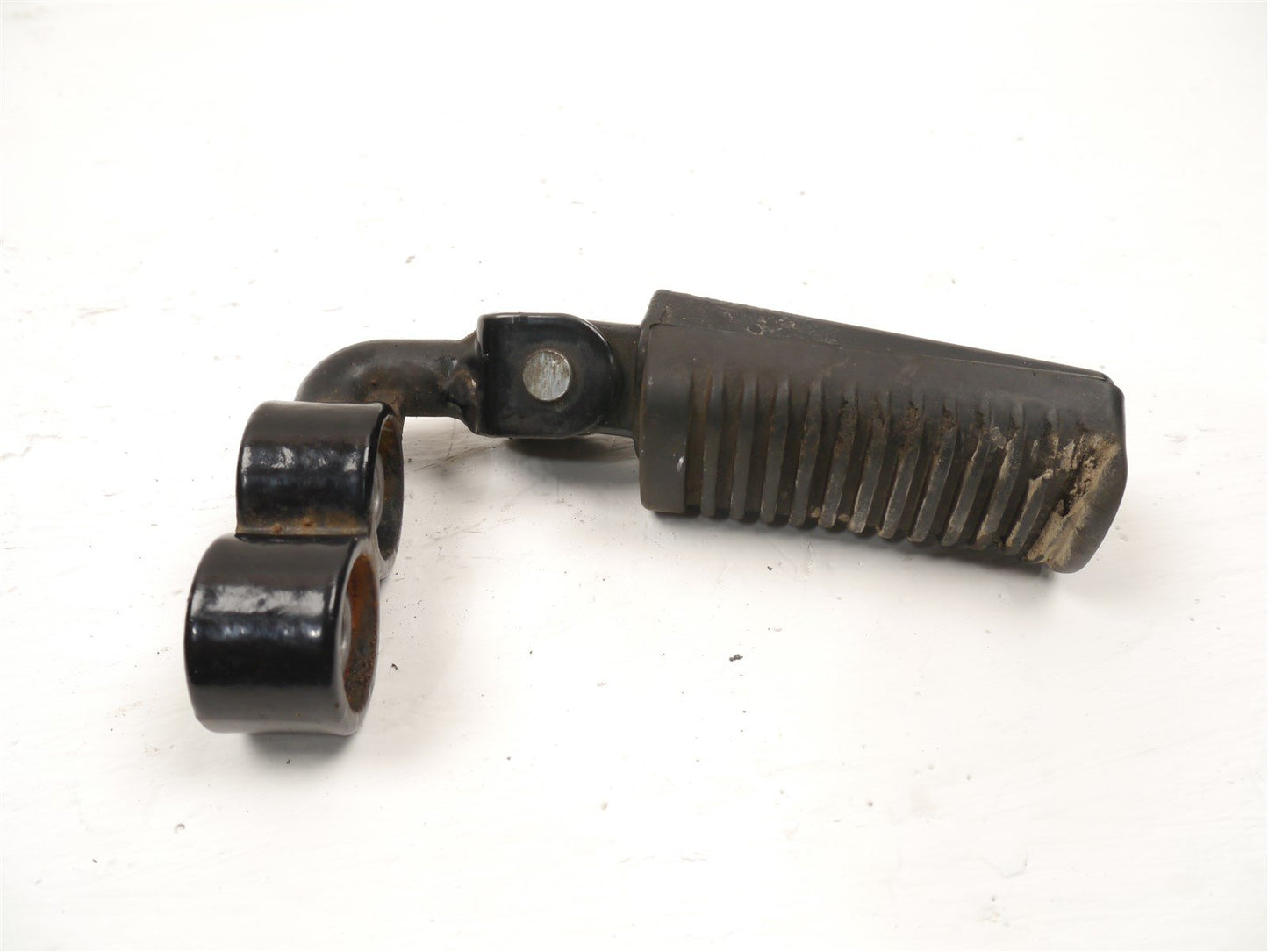 WK BIKES SCRAMBLER 50 2021-2024 FRONT RIGHT FOOTREST & HANGER