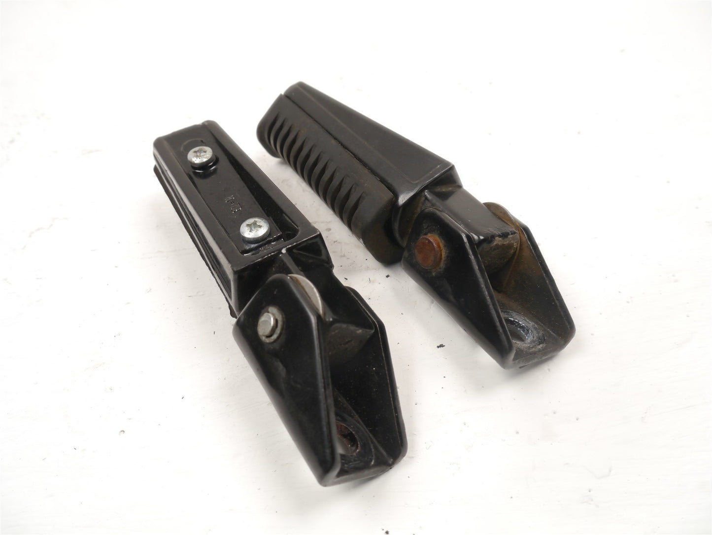 WK BIKES SCRAMBLER 50 2021-2024 REAR PEGS