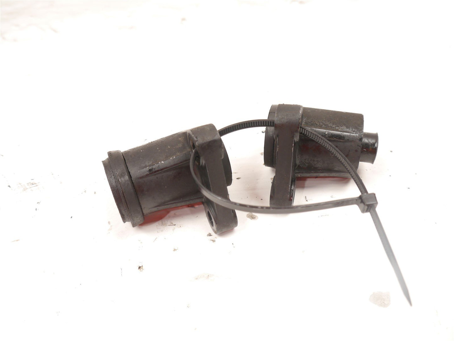 KAWASAKI GPZ750 A UNITRAK 1983-1985 FRONT ENGINE MOUNTS