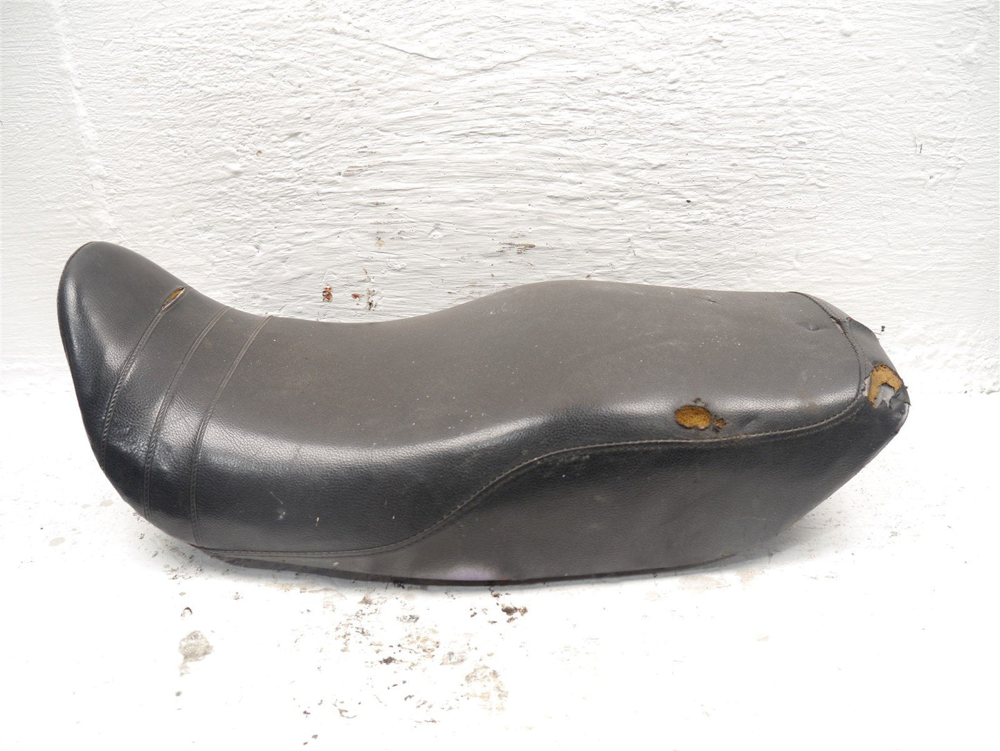 KAWASAKI GPZ750 A UNITRAK 1983-1985 SEAT