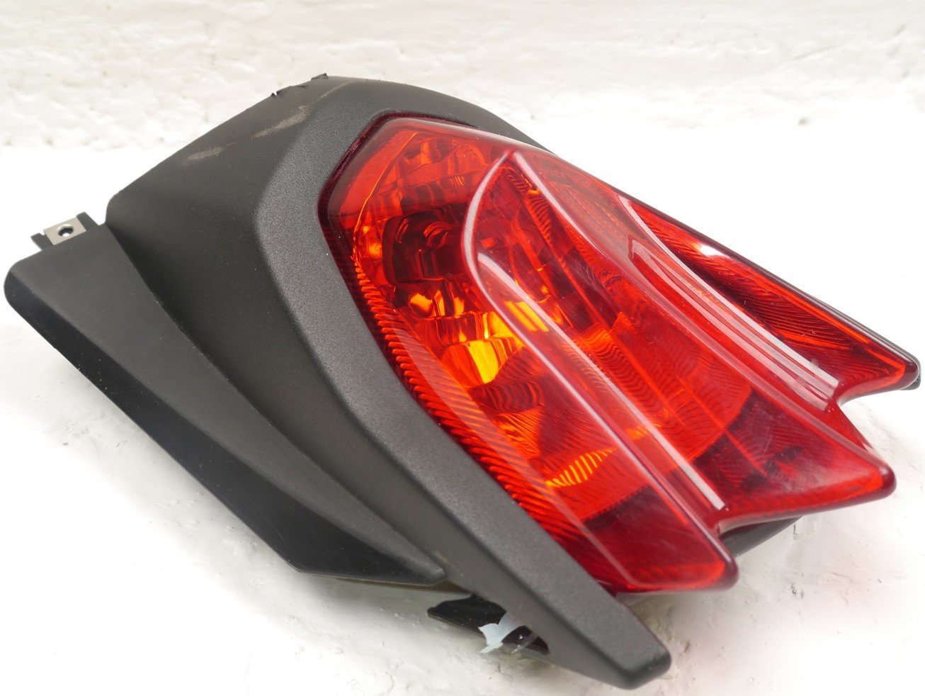 SUZUKI GSXS 125 2017-2021 REAR LIGHT