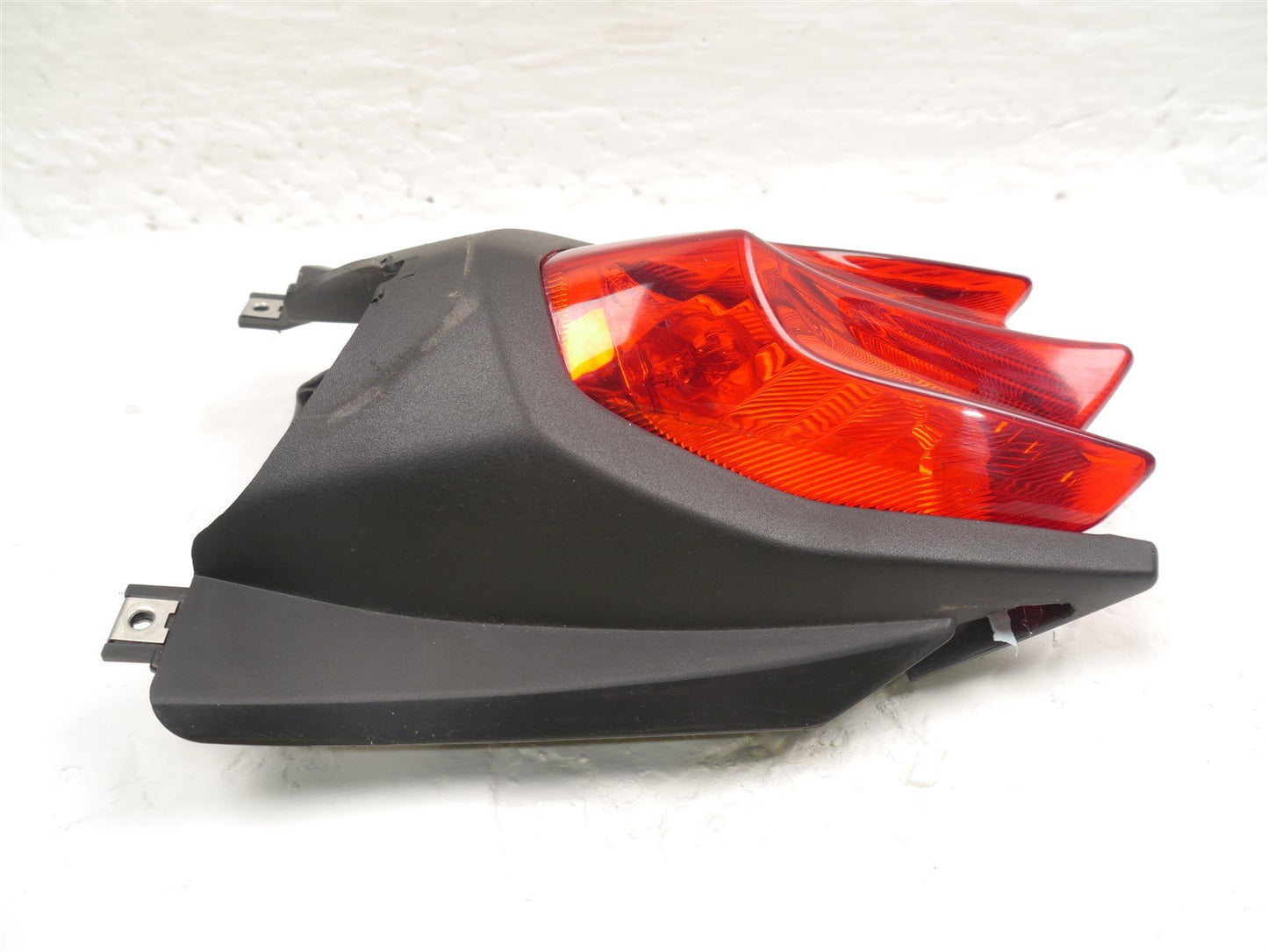 SUZUKI GSXS 125 2017-2021 REAR LIGHT