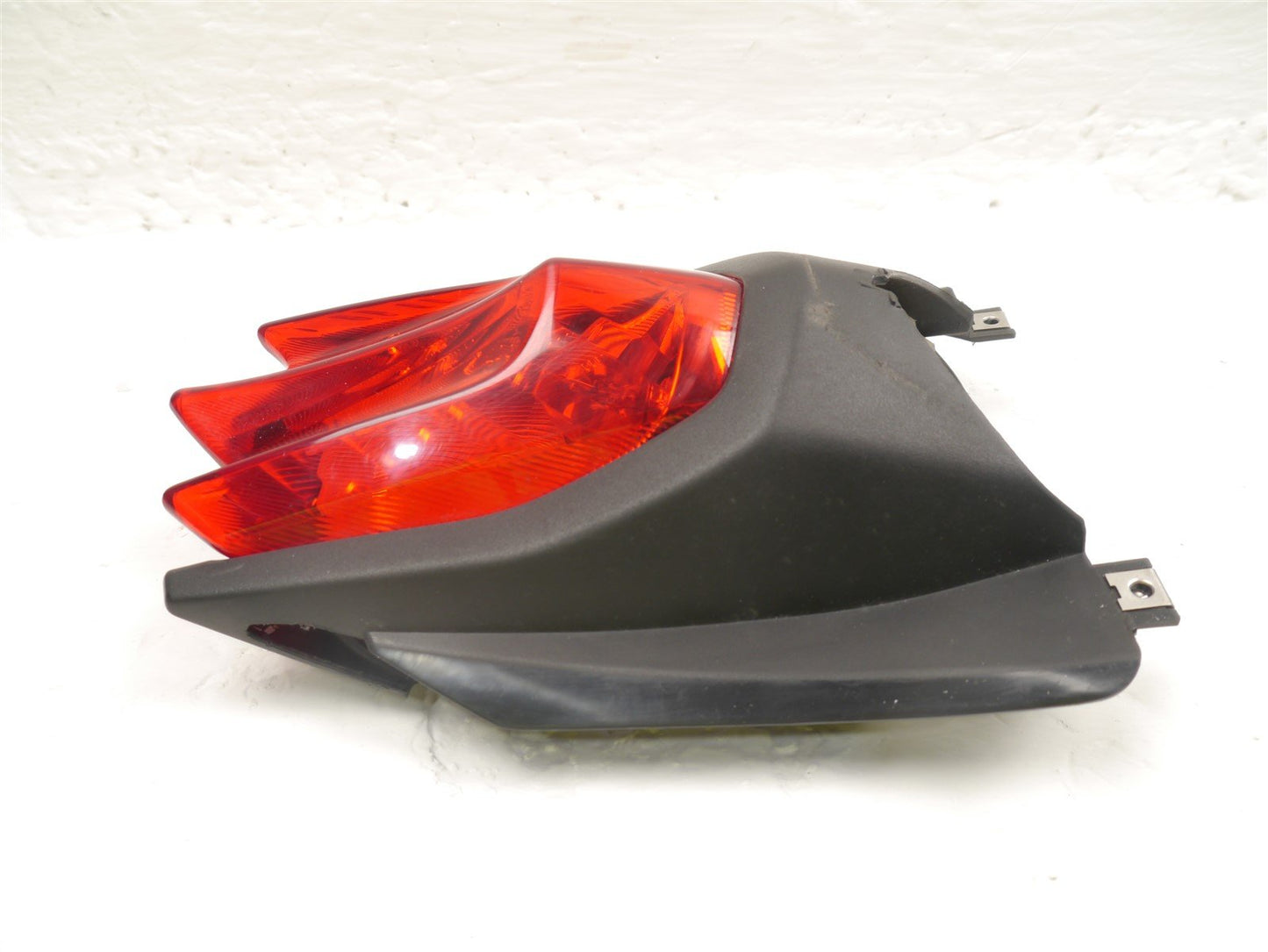 SUZUKI GSXS 125 2017-2021 REAR LIGHT