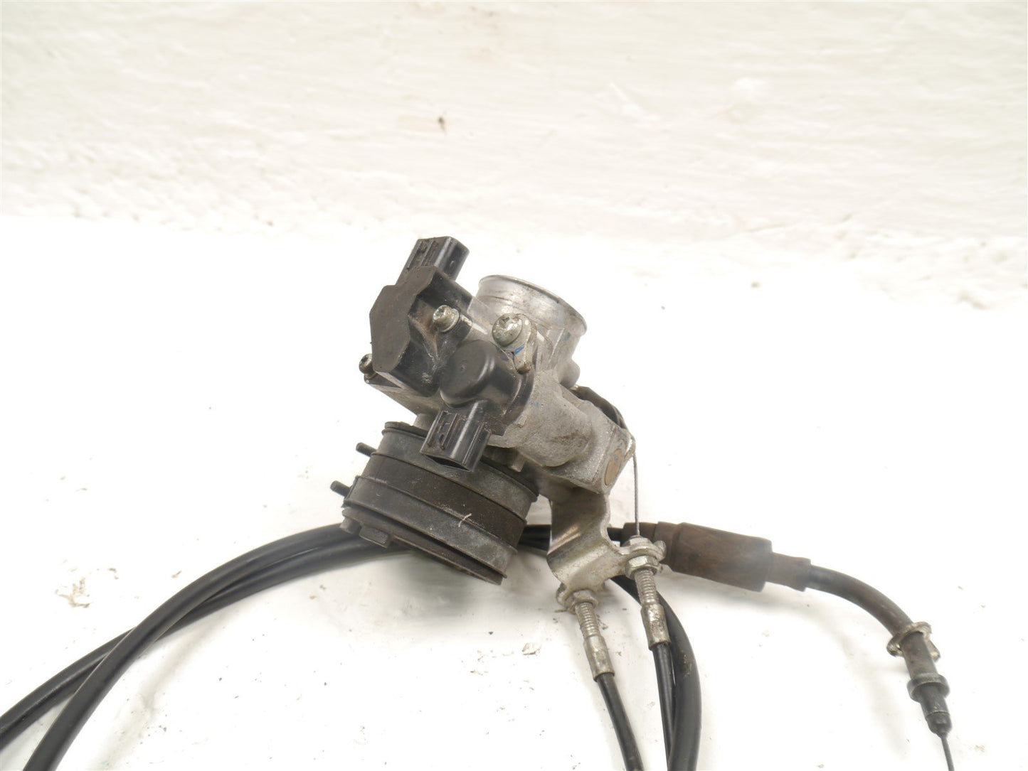 SUZUKI GSXS 125 2017-2021 THROTTLE BODY & CABLES