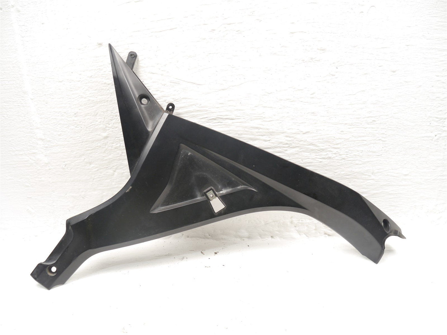 SUZUKI GSXS 125 2017-2021 RIGHT FRAME FAIRING