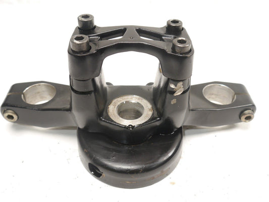 SUZUKI GSXS 125 2017-2021 TOP FORK YOKE