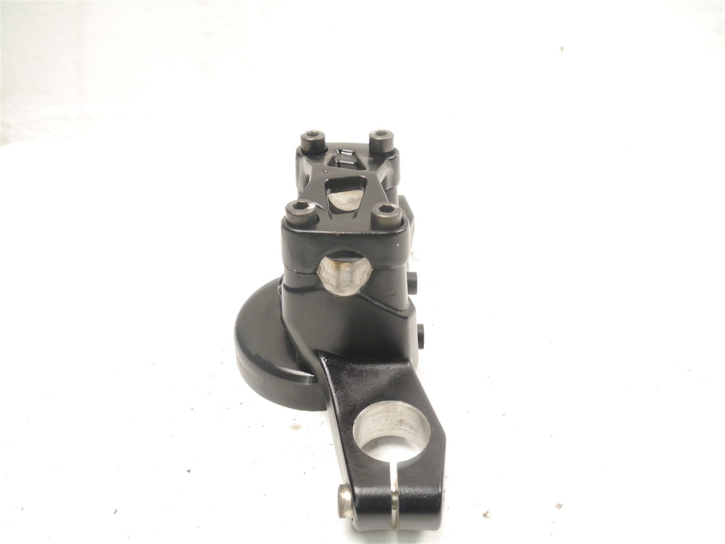 SUZUKI GSXS 125 2017-2021 TOP FORK YOKE