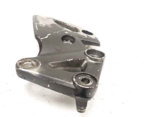 SUZUKI GSXS 125 2017-2021 FRONT RIGHT FOOTREST HANGER