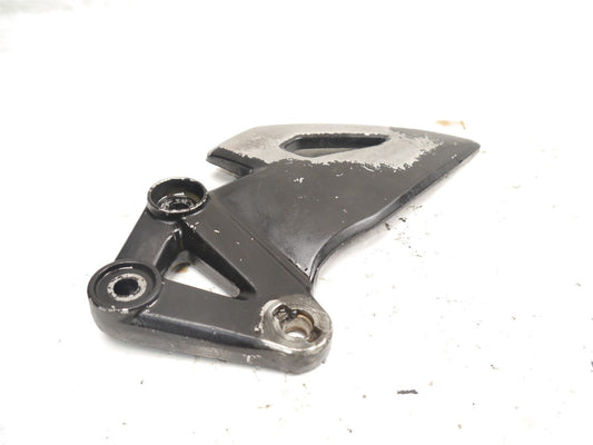 SUZUKI GSXS 125 2017-2021 FRONT LEFT FOOTREST HANGER