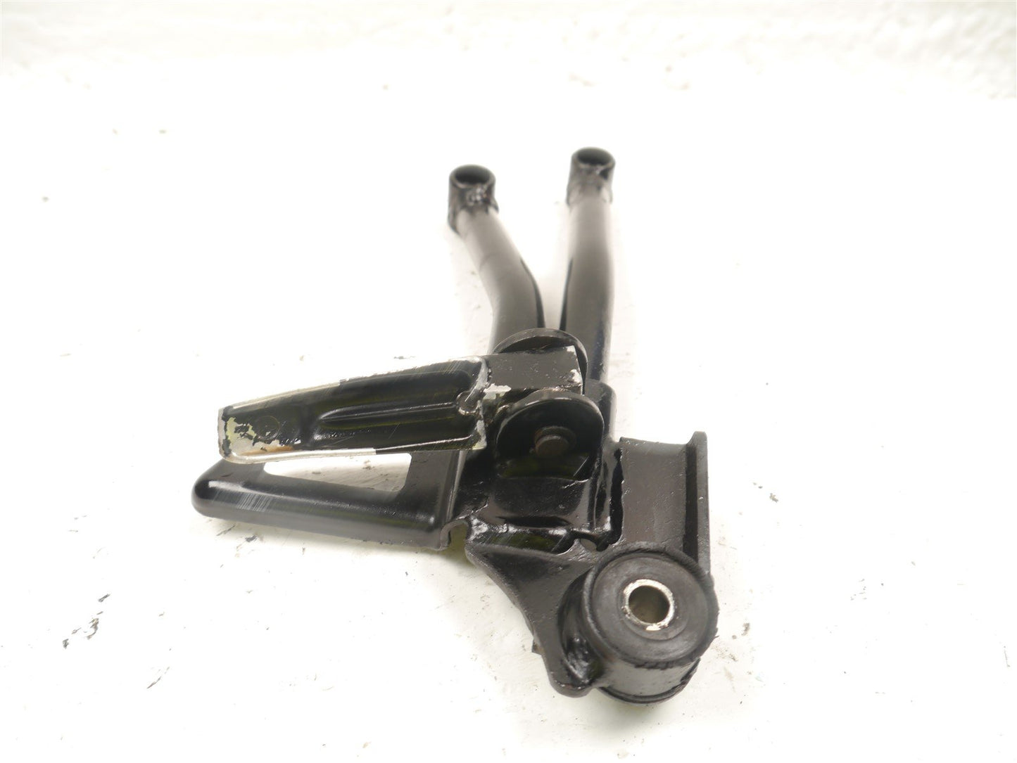 SUZUKI GSXS 125 2017-2021 RIGHT REAR FOOTREST PEG